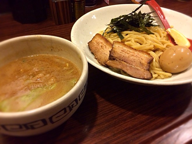 ホルモンつけ麺!